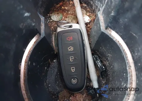 2015 Lincoln Mkt Ecoboost z USA, uszkodzony, nr VIN 2LMHJ5AT0FBL02529